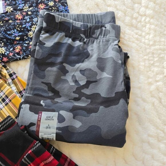 Leggings Bundle Women's Size Small NEW 7 leggings - Picture 3 of 8